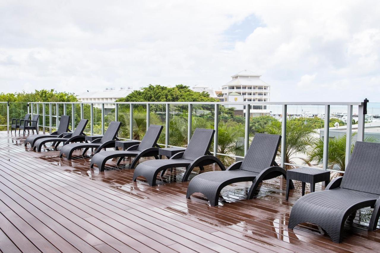 Cairns Waterfront Luxury At Harbourlights Apartment Bagian luar foto